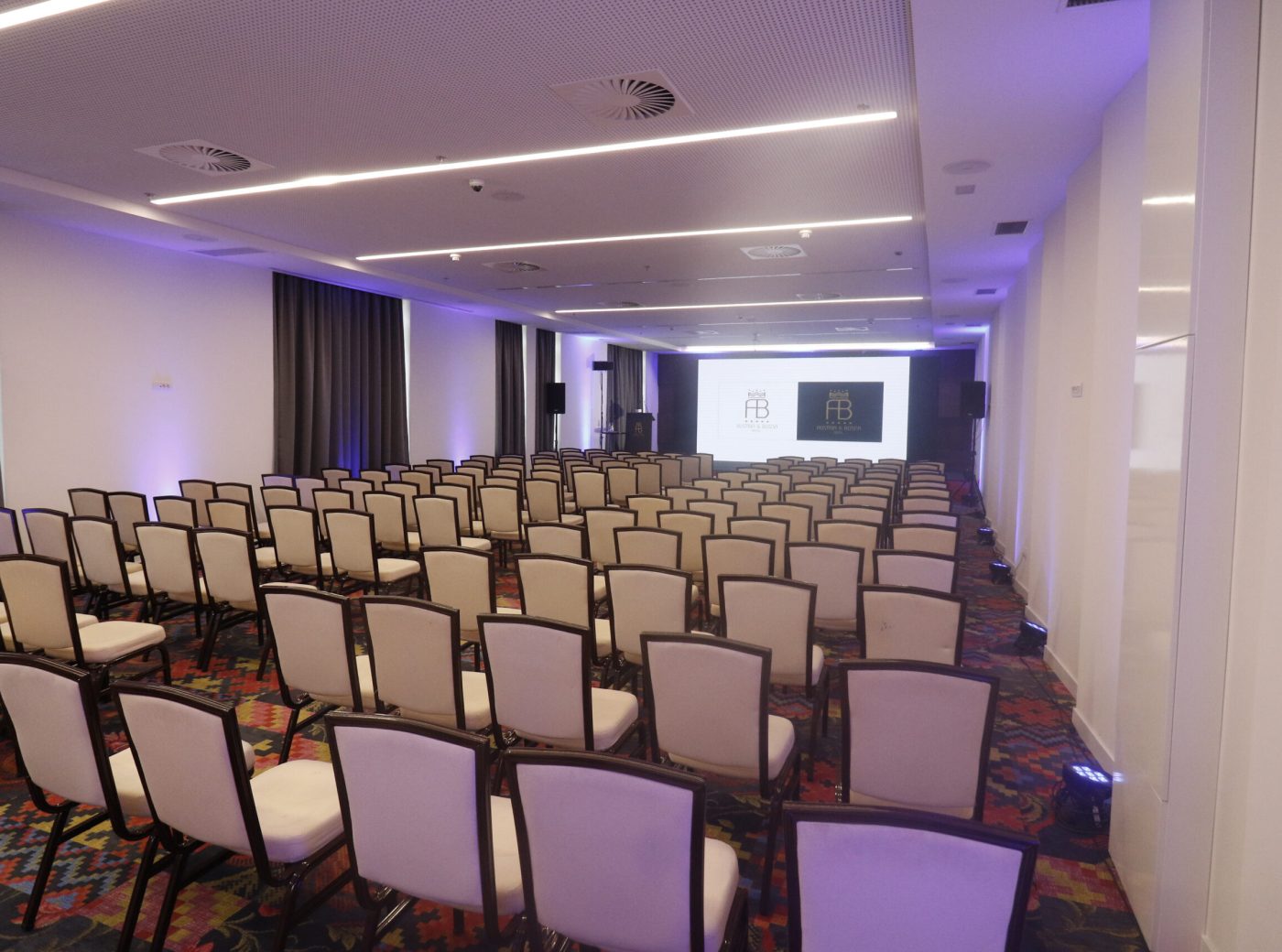 SALA 1 AUSTRIA & BOSNA HOTEL 2